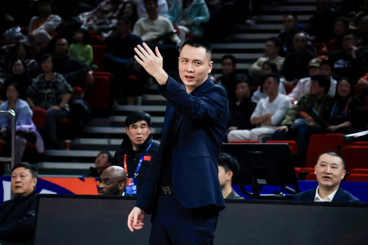 九游账号登录关于全明星赛今晚再迎强敌，金州勇士手感冰凉，主帅态度——赛场秩序良好，身体对抗强度拉满的信息